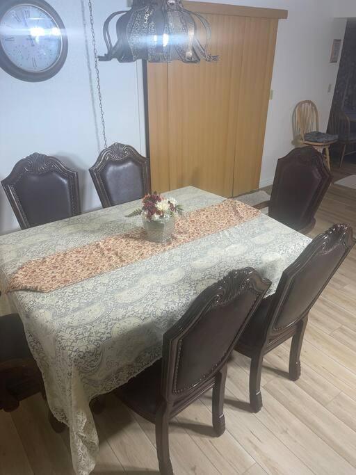 4 Bedroom Home-Casino-State Farm Stadium Only 2 Miles Глендейл Екстериор снимка